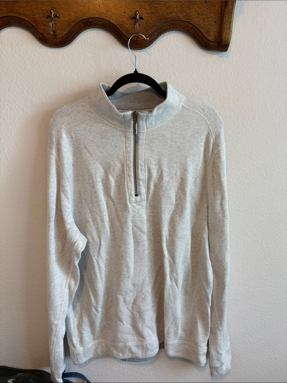 Tommy Bahama Light Gray Half-Zip Sweater Pullover